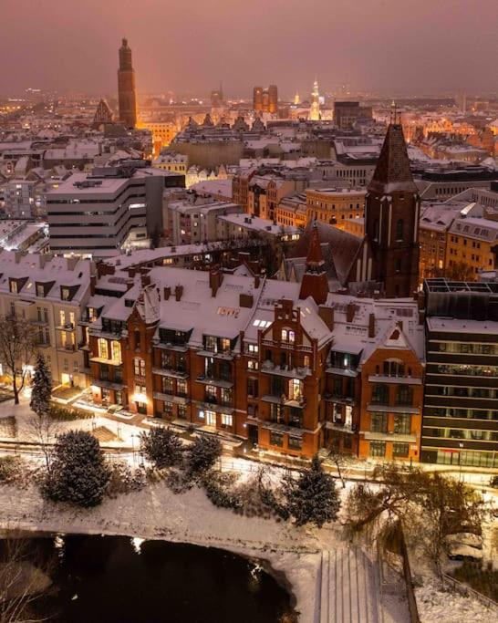 Loft Industrialny Przy Bulwarze Staromiejskim Breslávia Exterior foto