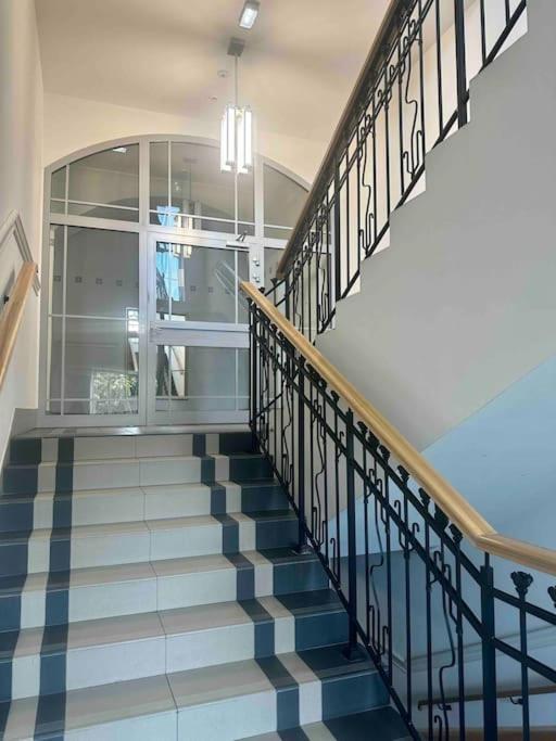 Loft Industrialny Przy Bulwarze Staromiejskim Breslávia Exterior foto